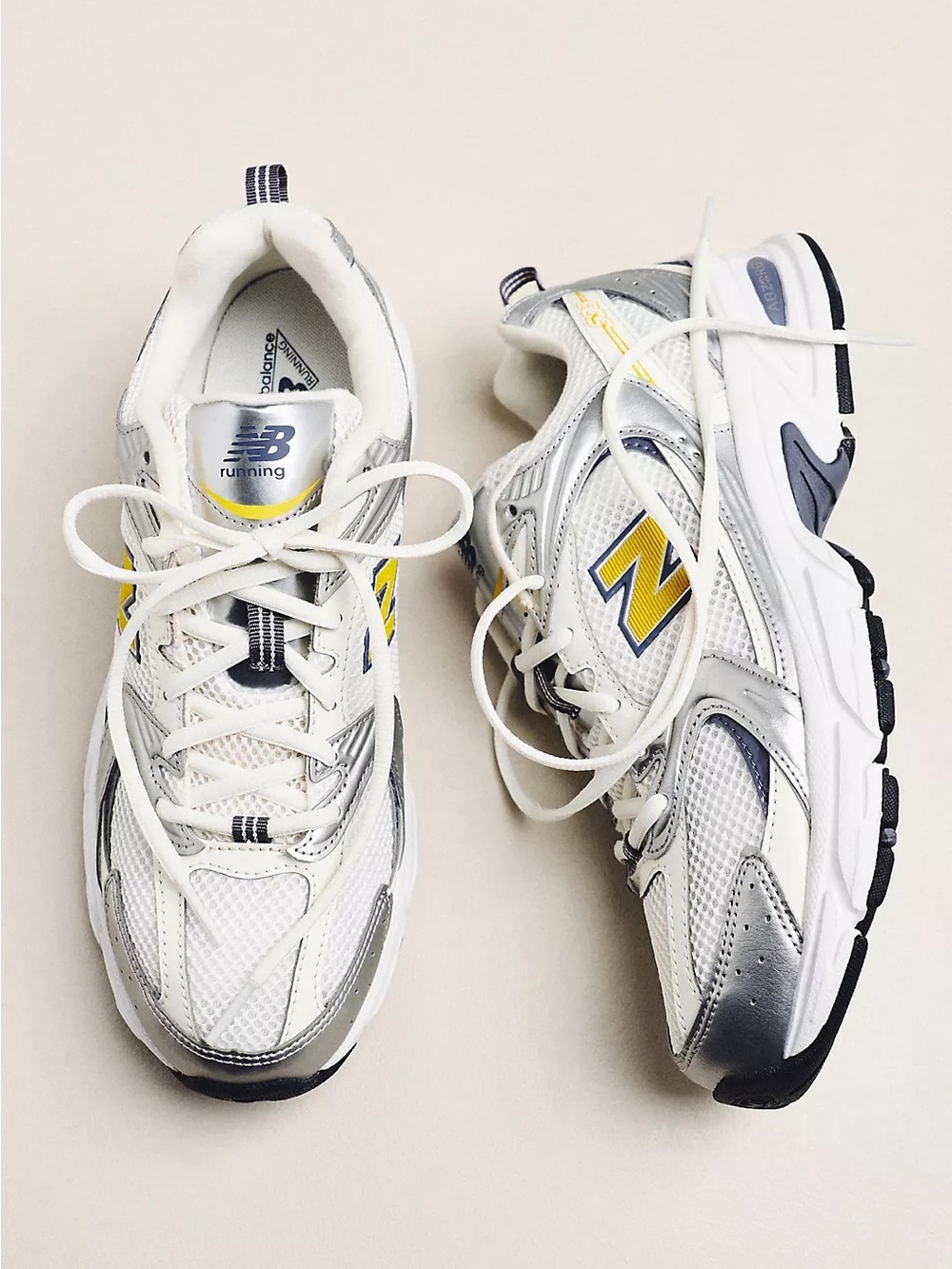 New in box New Balance 530 Sneakers